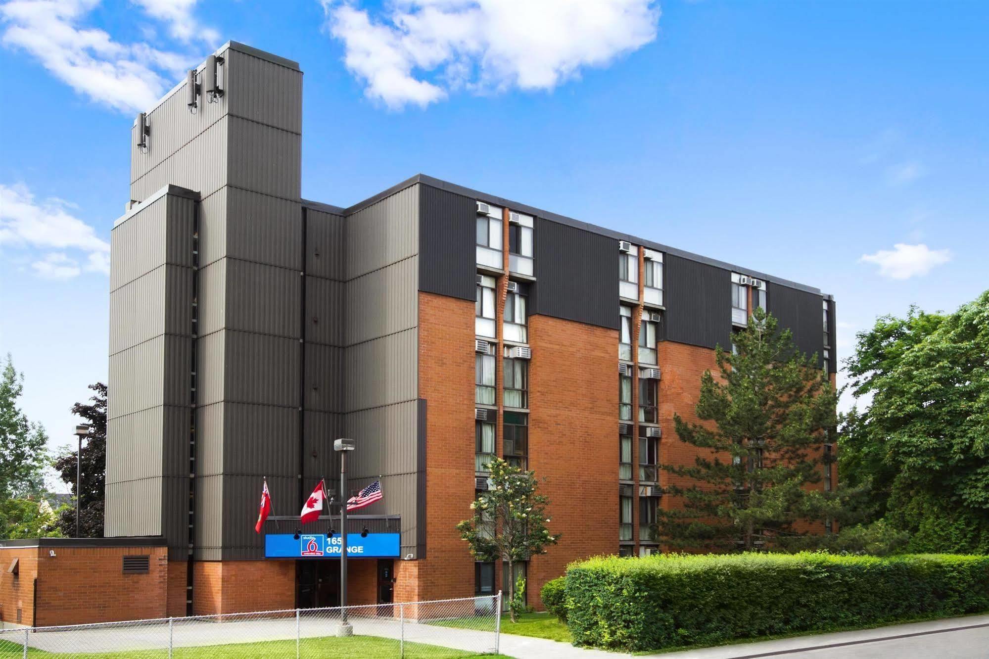 Studio 6 Downtown Toronto Exterior foto